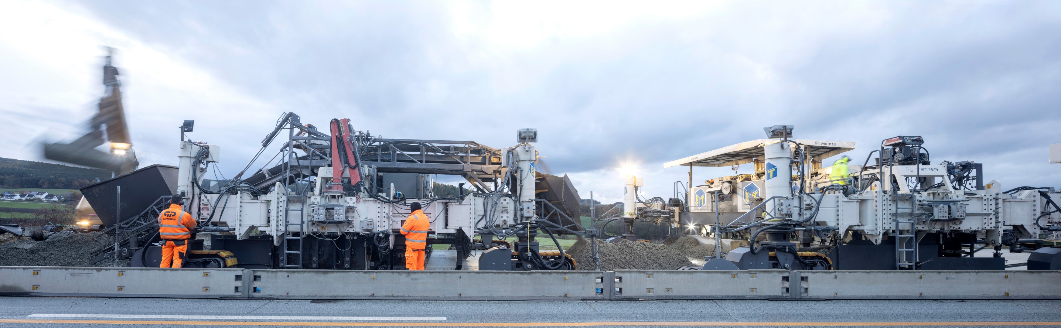 Arbeiten an der Autobahn A9 mit Baustoffen von Heidelberg Materials